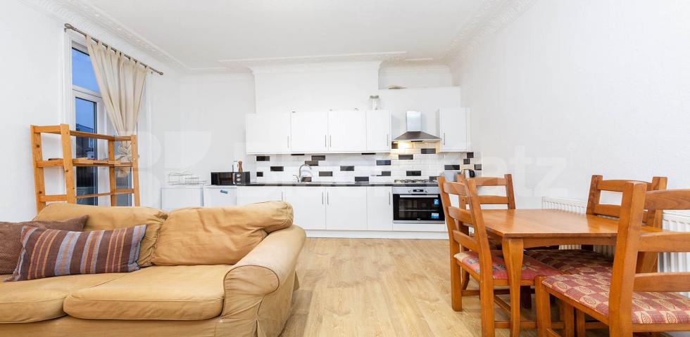 Modern and Central Apartment Shepherds Bush Road, Shepherds Bush